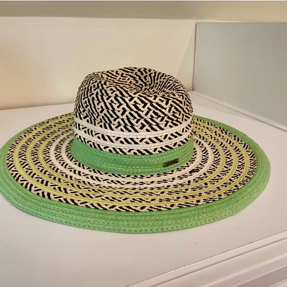 Prana Green and Black Sun Hat with Wide Brim